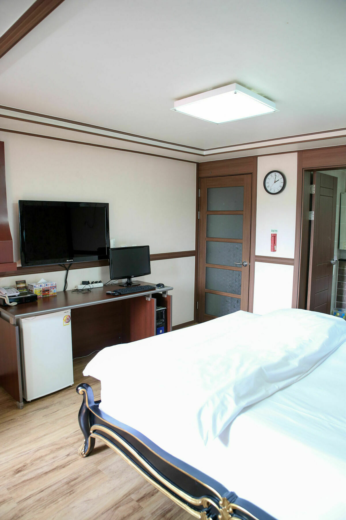 Hillstay Residence Hotel Gumi Exterior foto
